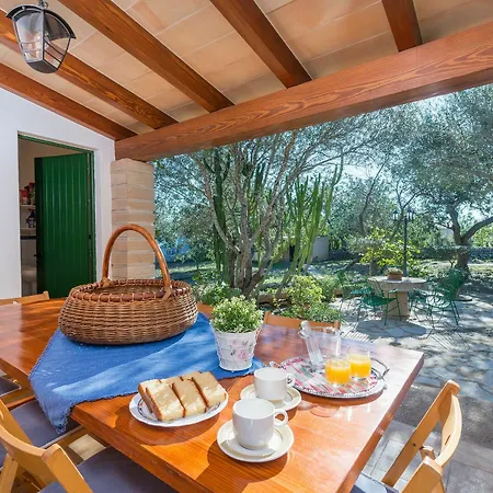 Marina Borras Villa Pollença